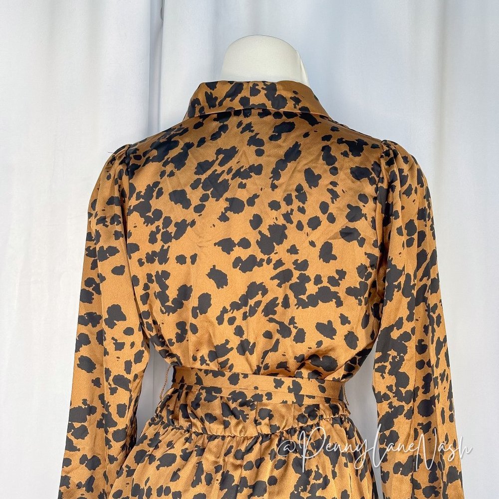 LUSH Leopard Print Romper In Caramel Black - Picture 11 of 11